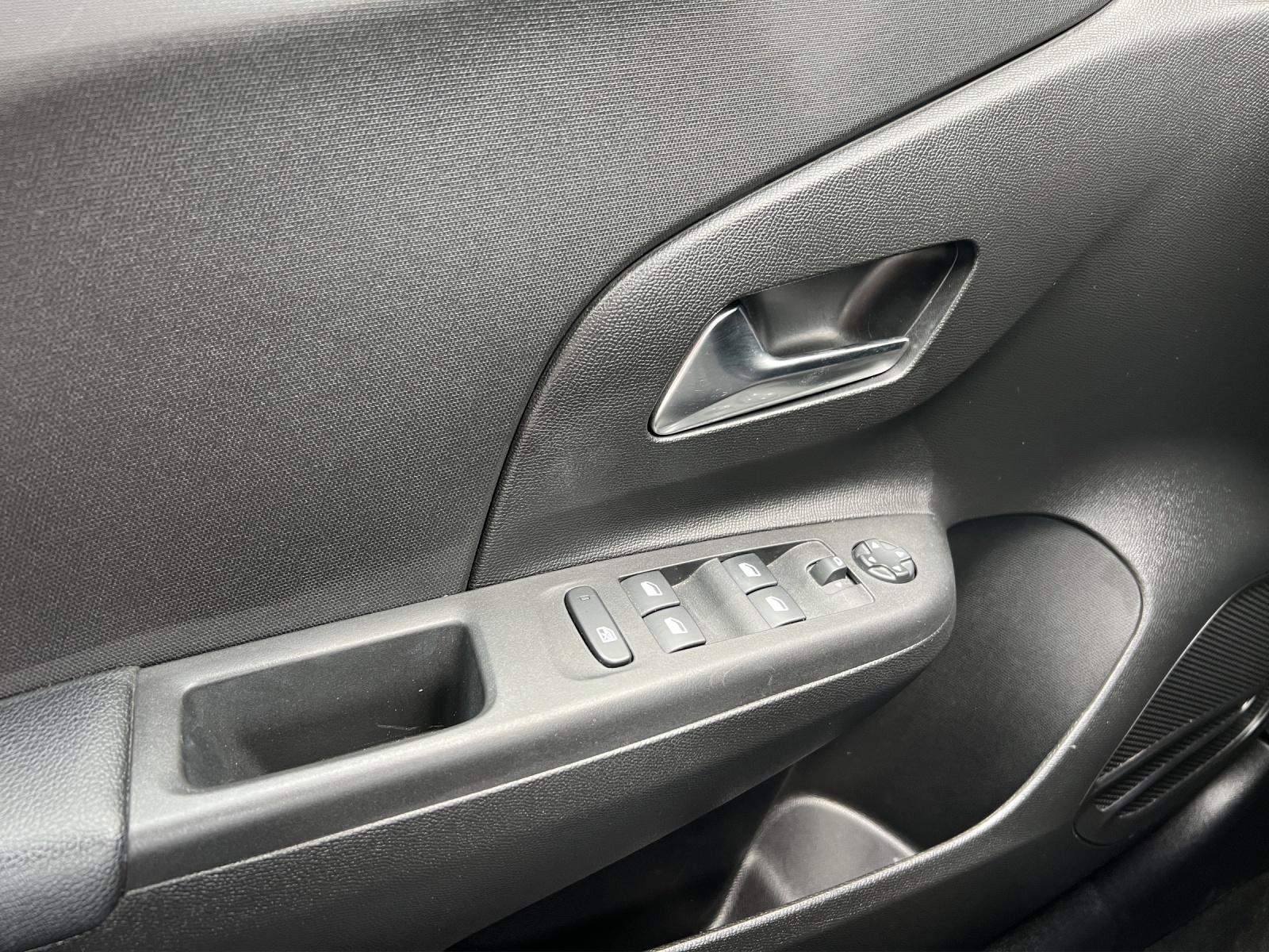 Bild 17 von OPEL Corsa F 1.2 Turbo Edition
