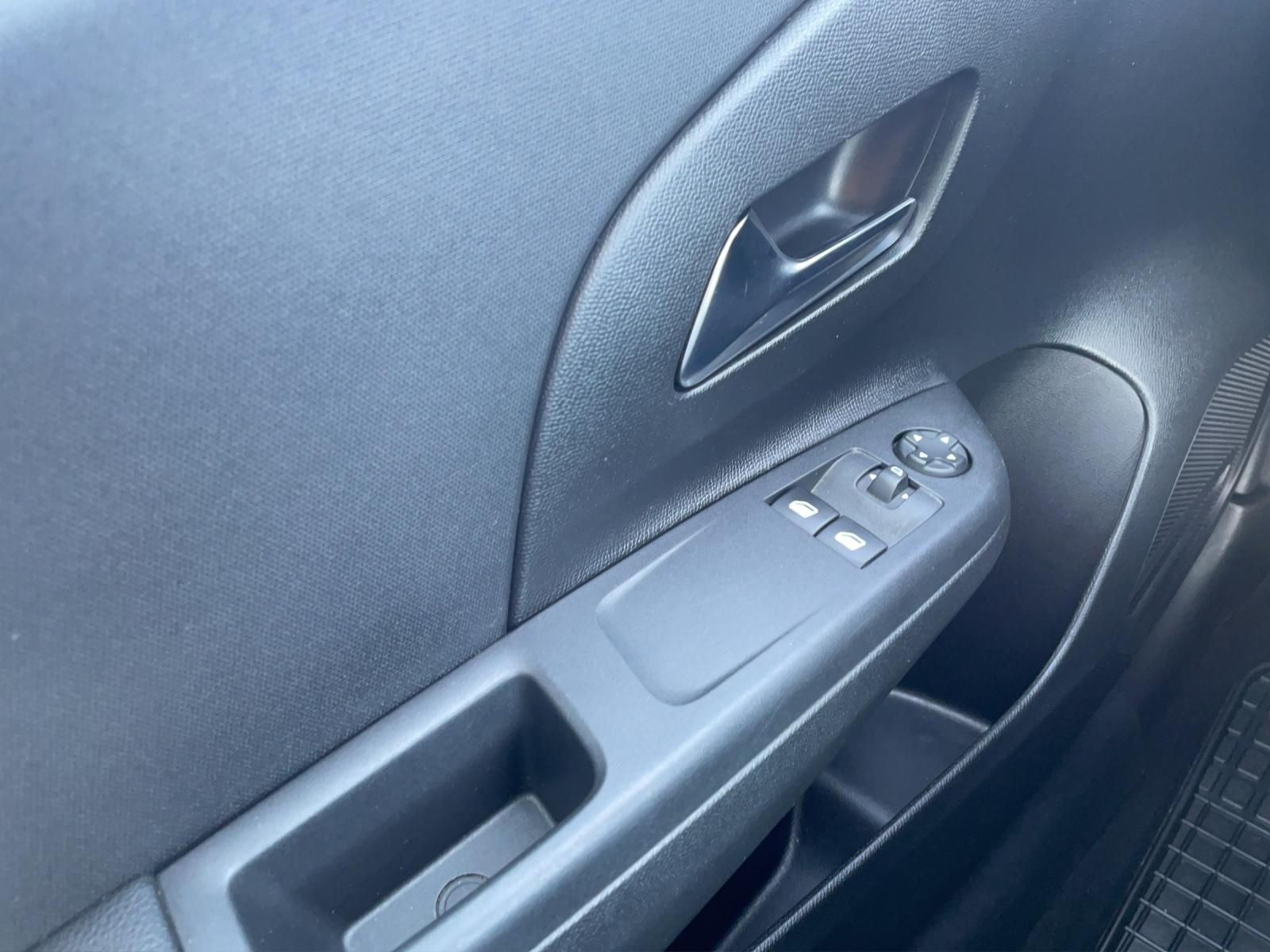 Bild 17 von OPEL Corsa-F 1.2 Turbo Edition DAB/Allwetter/Multimed