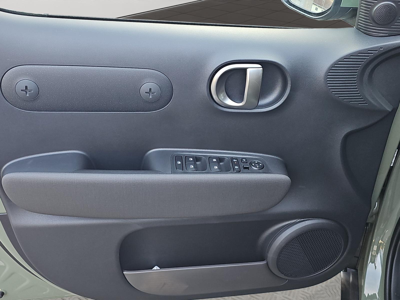 Bild 17 von HYUNDAI Inster 49KWh Trend/LED/SHZ/DAB