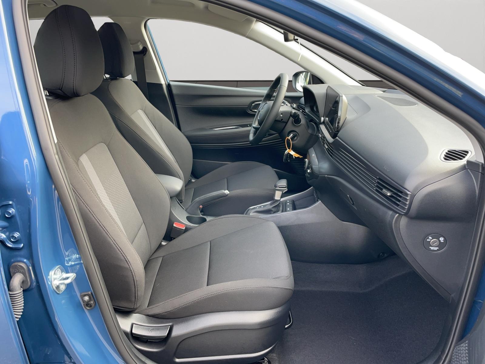 Bild 10 von HYUNDAI i20 1.0 T-GDI 7-DCT Trend/BOSE/LED/SHZ